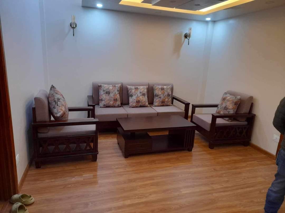 Gallery Image 33